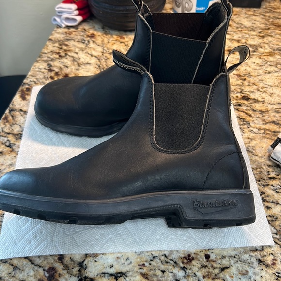 Blundstone Shoes - Blundstone boots! Have been worn a few times- maybe 3 times!